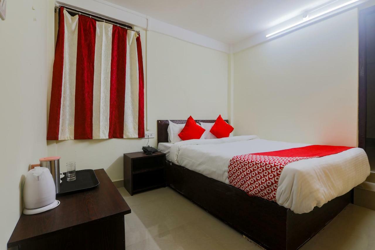 Nirvana Guest House Σιλόνγκ Εξωτερικό φωτογραφία